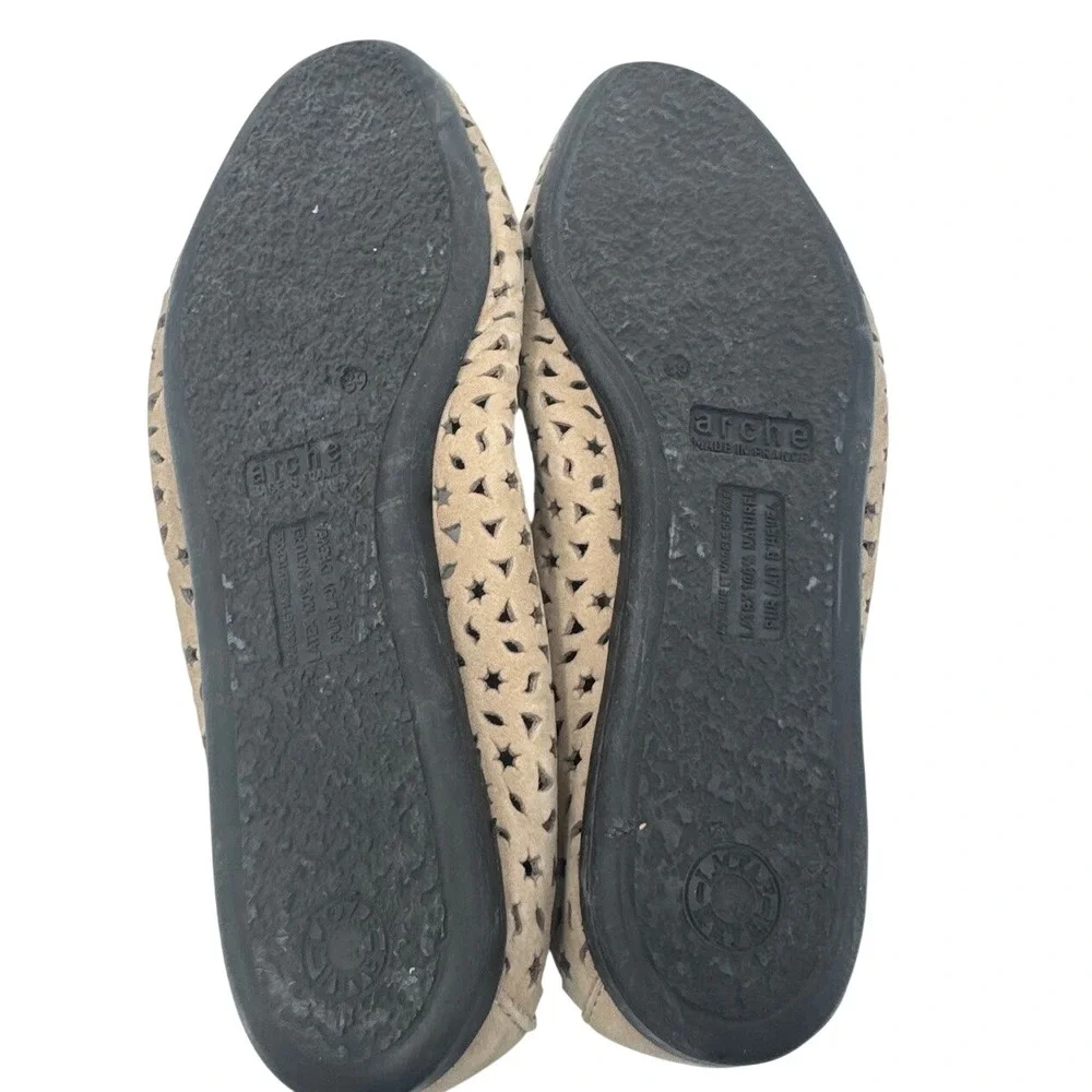 Arche Lilly Taupe Nubuck Leather Laser Cut Ballet Flats Made in France Womens